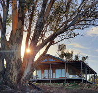 Kestrel Nest EcoHut - Accommodation in Brisbane
