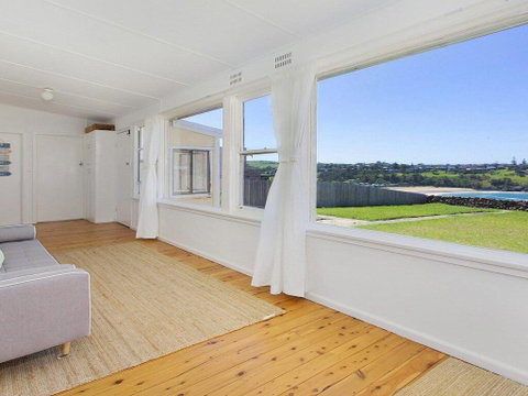 Kiama Beach Cottage At Easts Beach - Accommodation in Brisbane 2