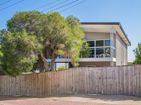 Kiltevna - Accommodation in Brisbane 0