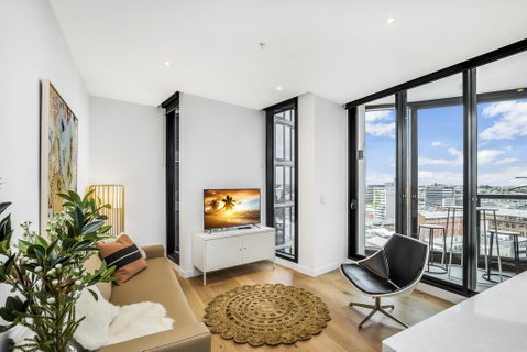 KOZYGURU FORTITUDE VALLEY DESIGNER GRADE 2 BED APT FREE PARKING QFV179-1401 - Accommodation in Brisbane 3