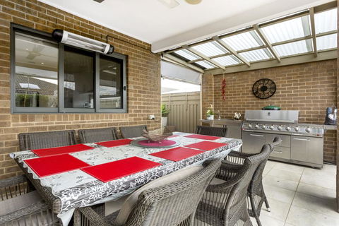 LA DOLCE VITA RETREAT - RYE - Accommodation in Brisbane 2