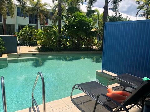 Lagoons Swim Out 2 Bedroom - Accommodation in Brisbane 0