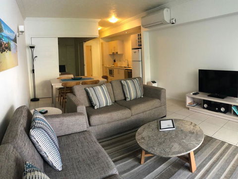 Lagoons Swim Out 2 Bedroom - Accommodation in Brisbane 1