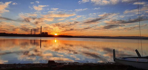 LAKEFRONT And SUNSET HAVEN - Accommodation in Brisbane 2