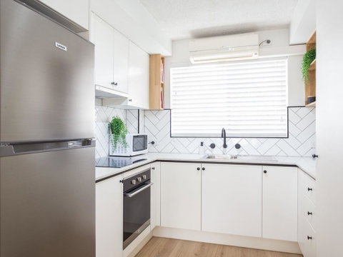 Lakes Way - Accommodation in Brisbane 3