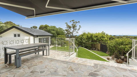 LANIKAI - MOUNT MARTHA - Accommodation in Brisbane 2