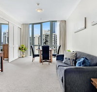 Legends 1 Bedroom Spa Suite - We Accommodate - Accommodation in Brisbane