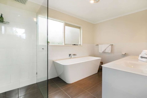 Lighthouse Cottage - Accommodation in Brisbane 0