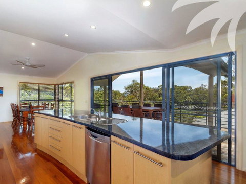 Lily's - Accommodation in Brisbane 1