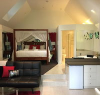 Linger a While Chalet - Accommodation in Brisbane