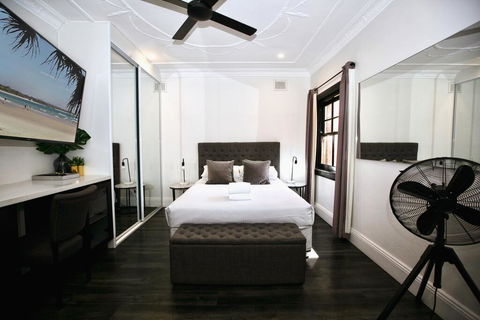 Lux & Quiet Apartment In, Potts Point - Accommodation in Brisbane 1
