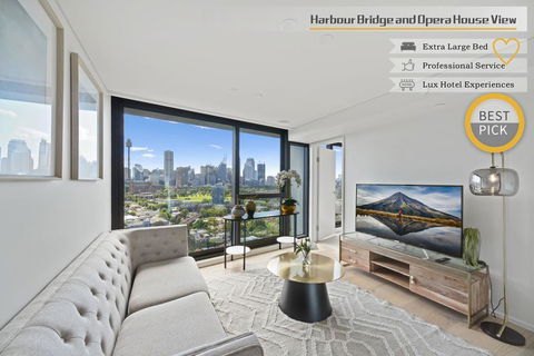 Luxurious Harbour Bridge And Opera House Views Apt - Accommodation in Brisbane 0
