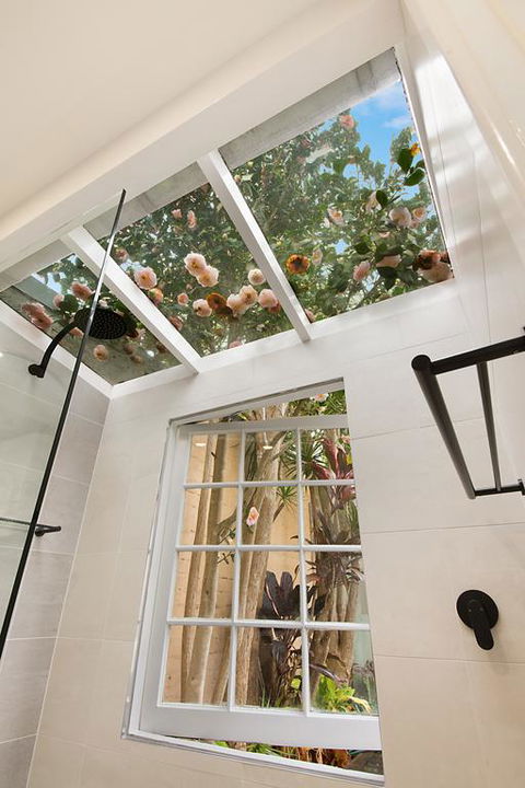 Luxury Designer Paddington Cottage + FREE WIFI - Accommodation in Brisbane 3