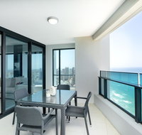 Luxury For The Soul 2 Bedroom Beachfront Apartment - Accommodation in Brisbane