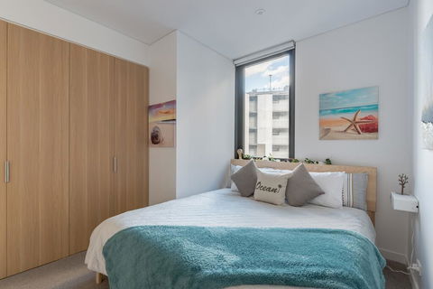 LUXURY KING APARTMENT PARRAMATTA CBD 1 MIN FROM STATION & WESTFIELD Sleeps 4 - Accommodation in Brisbane 2