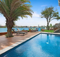 Main River Magic - Accommodation in Brisbane