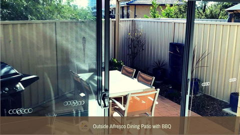 MANDURAH On The TERRACE - Accommodation in Brisbane 3
