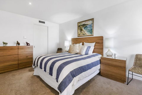 MARINA VIEW - Accommodation in Brisbane 3