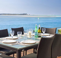 Mariner Point U2 - Accommodation in Brisbane