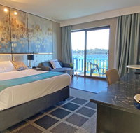 Mariners on the Waterfront - Accommodation in Brisbane