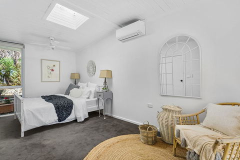 MARTHA COTTAGE - MT MARTHA - Accommodation in Brisbane 3