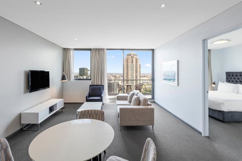 Meriton Suites Campbell Street - Accommodation in Brisbane 0