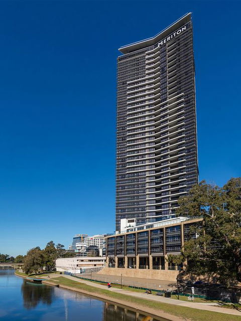 Meriton Suites Church Street, Parramatta - Accommodation in Brisbane 3