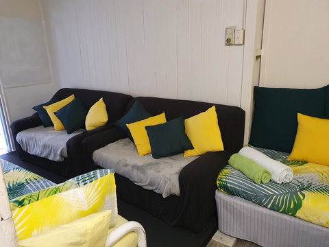 Meyenburg Unit 1 - Accommodation in Brisbane 0