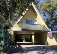 Millers Cottage Motel - Accommodation in Brisbane