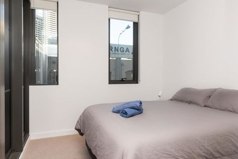 Modern Apartment In Darling Harbour - Accommodation in Brisbane 1