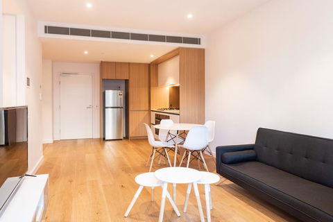 Modern Apartment In Darling Harbour - Accommodation in Brisbane 0