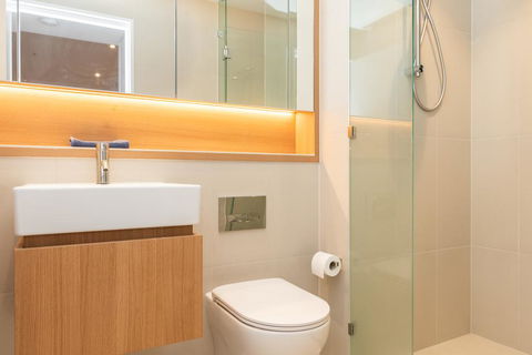 Modern Apartment In Darling Harbour - Accommodation in Brisbane 2