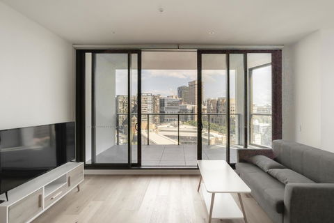 Modern Apartment In Darling Harbour - Accommodation in Brisbane 0
