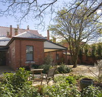 Mollisons - Accommodation in Brisbane