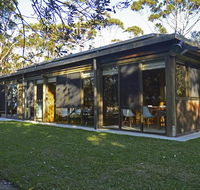 Myer House - Accommodation in Brisbane