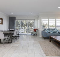 Cottesloe Beach House II - Accommodation in Brisbane