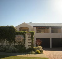 Dunes Scarborough Beach - Accommodation in Brisbane