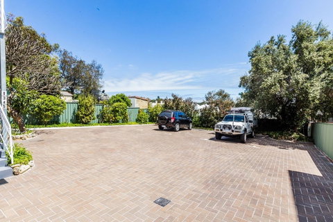 Stirling Apartments - Studio 1 - Accommodation in Brisbane 5