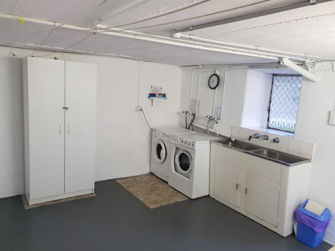 Stirling Apartments - Studio 1 - Accommodation in Brisbane 9