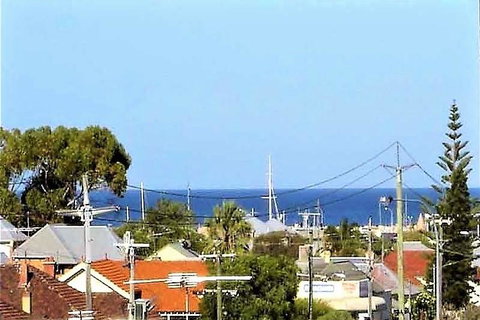 Fremantle Heritage Home For You To Enjoy! - Accommodation in Brisbane 1