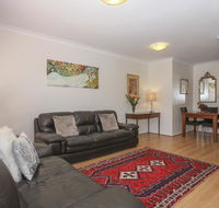 Leederville Townhouse - Accommodation in Brisbane