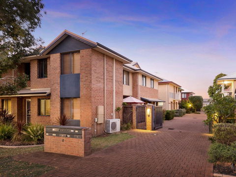 Cooper Street - Accommodation in Brisbane 39