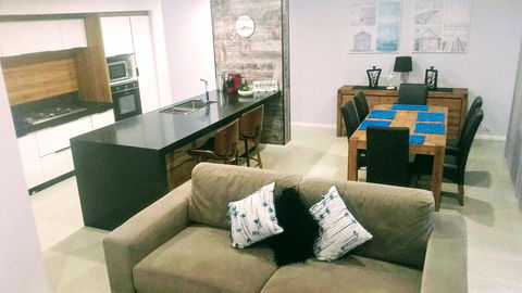Mandurah Beach Front Apartment - Accommodation in Brisbane 17