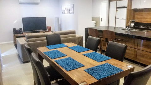 Mandurah Beach Front Apartment - Accommodation in Brisbane 2