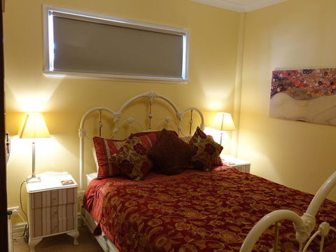 The Blacksmiths Cottage - Accommodation in Brisbane 24