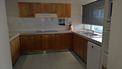 Waterside Canal Dreams - Accommodation in Brisbane 8