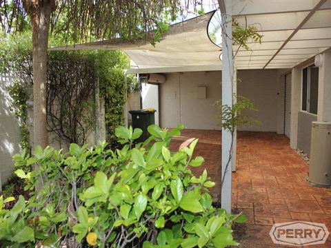 Waterside Canal Dreams - Accommodation in Brisbane 1