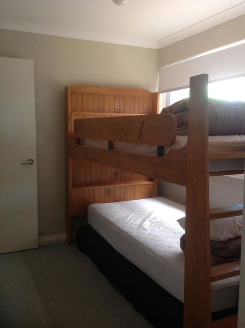 Waterside Canal Dreams - Accommodation in Brisbane 22
