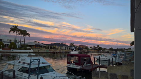 Waterside Canal Dreams - Accommodation in Brisbane 5