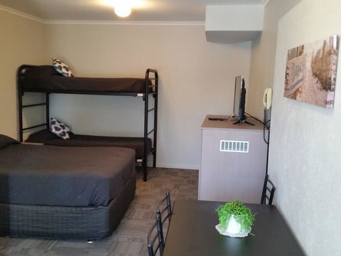 Mandurah Foreshore Motel - Accommodation in Brisbane 12